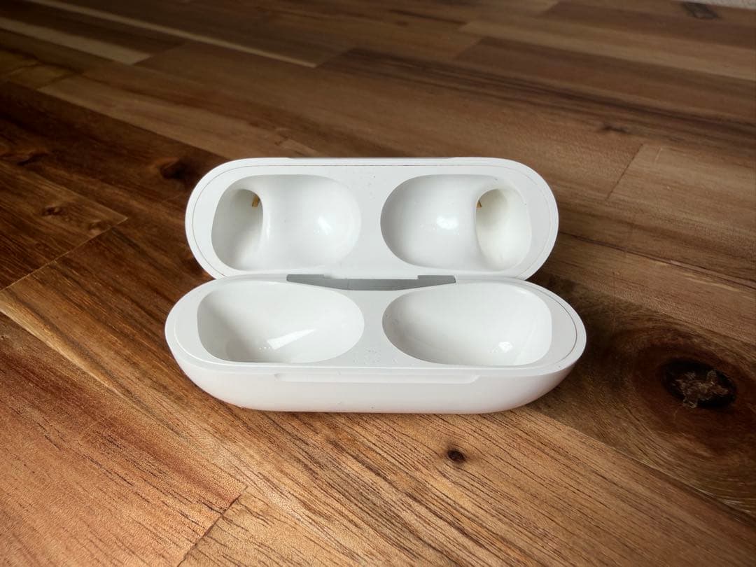 【美品・イヤーチップ新品】AirPods Pro 2