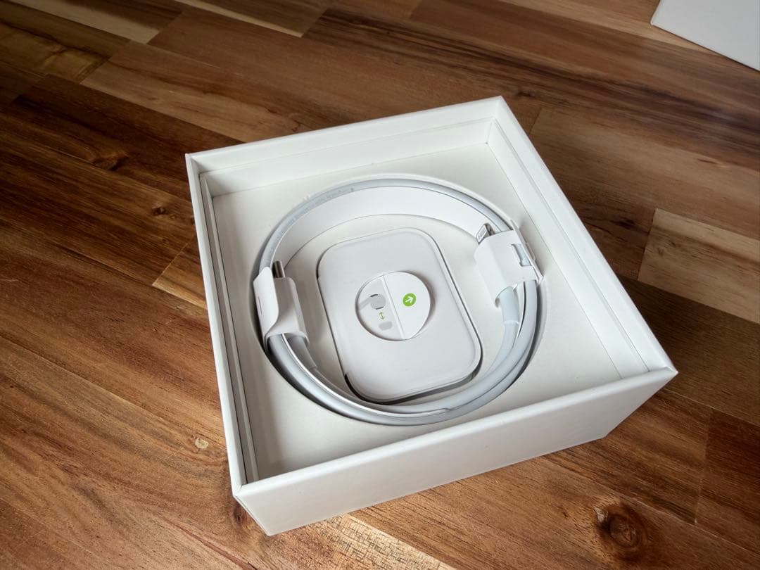 【美品・イヤーチップ新品】AirPods Pro 2