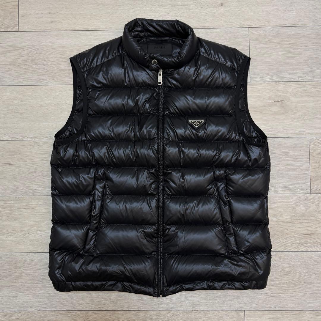 ジャケット・アウター PRADA triangle logo nylon down vest