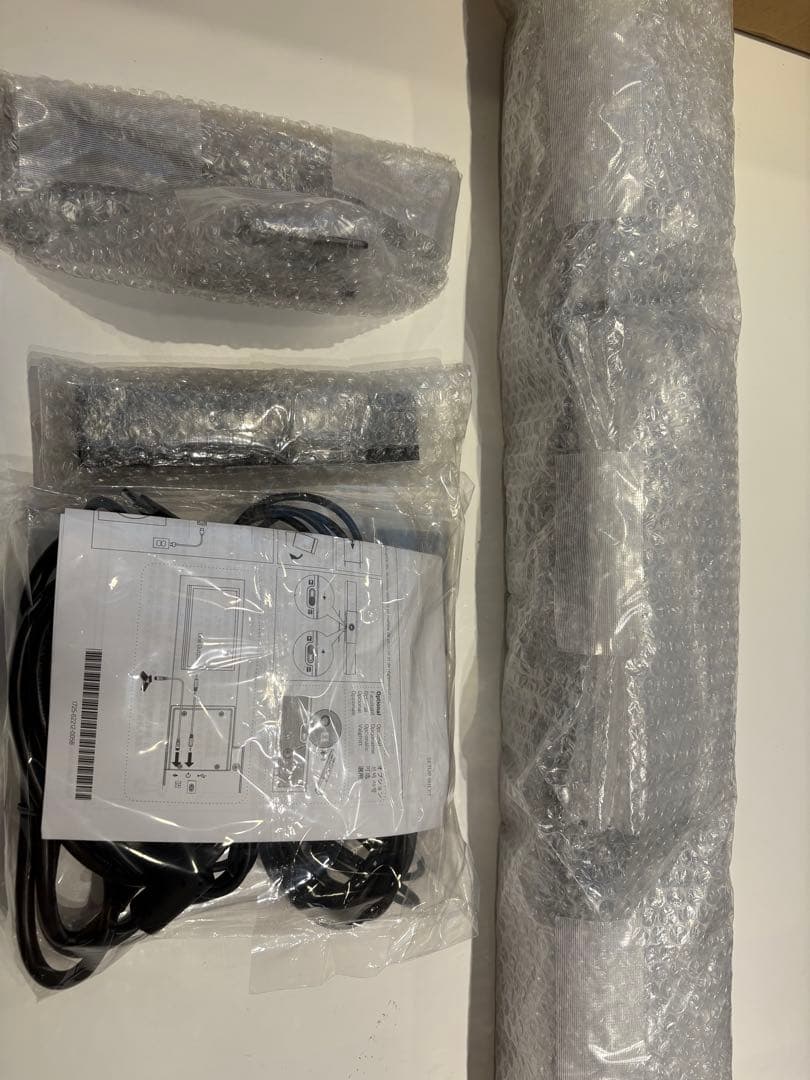 polycom studio P009 ビデオ会議システム