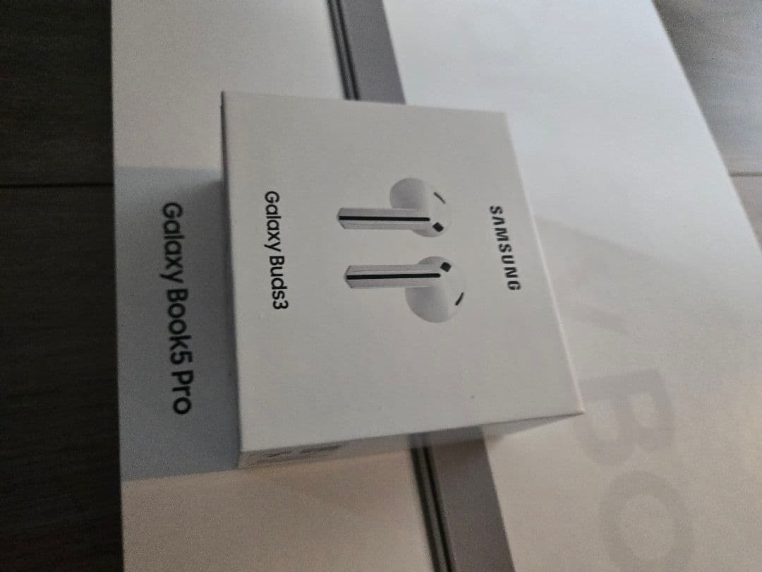 Samsung Galaxy Buds3 ワイヤレスイヤホン ホワイト　未開封