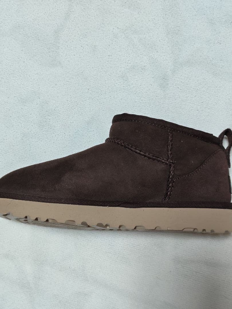 UGG 　新品　クラシックウルトラミニ　ブラウン