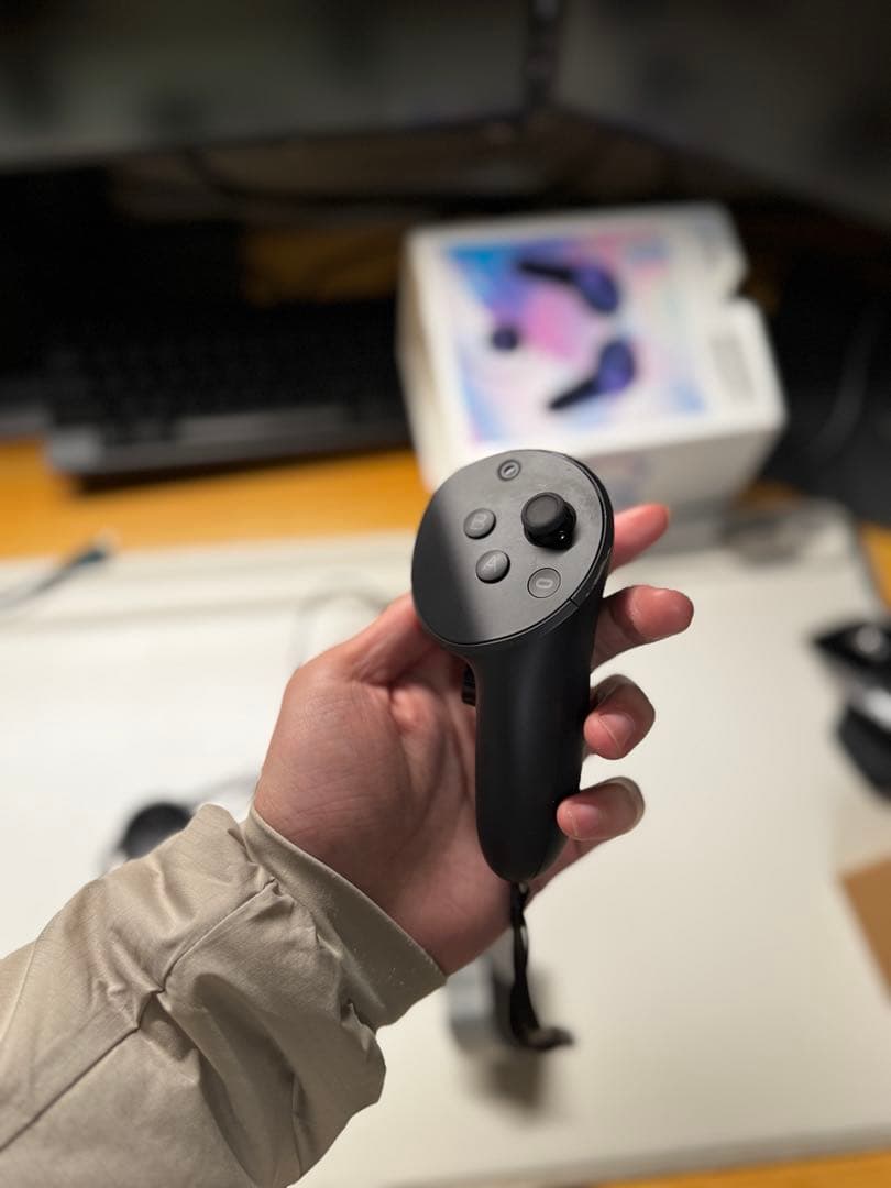  Quest Touch Pro Controllers 充電ドック付き