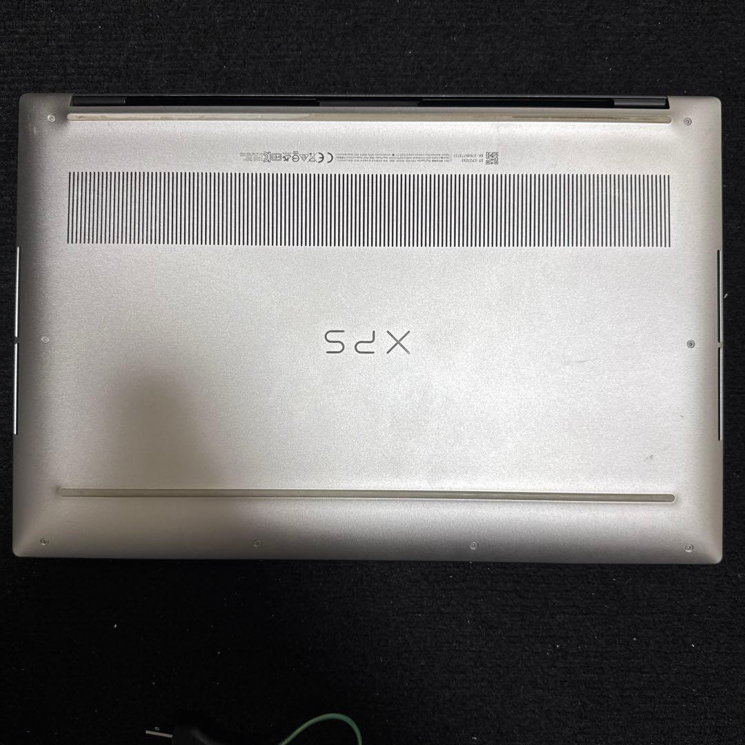 ノートパソコン　Dell xps-15 i9