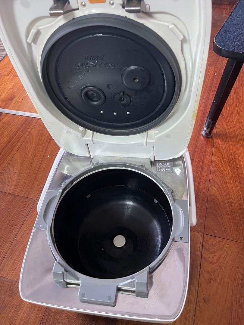 圧力IH炊飯器 NW-LA18