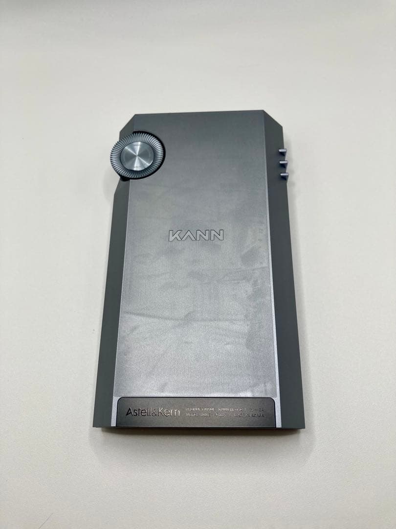 Astell&Kern KANN ULTRA ケース付　美品