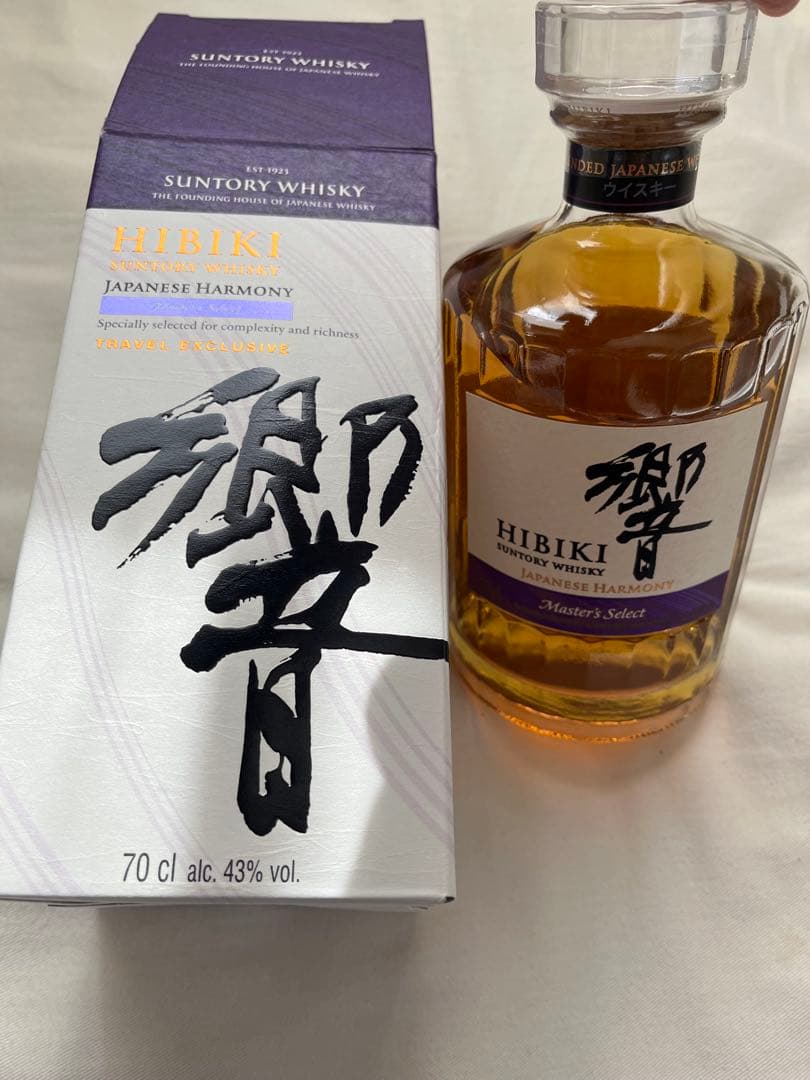 響 Hibiki Japanese Harmony 70cl 43%