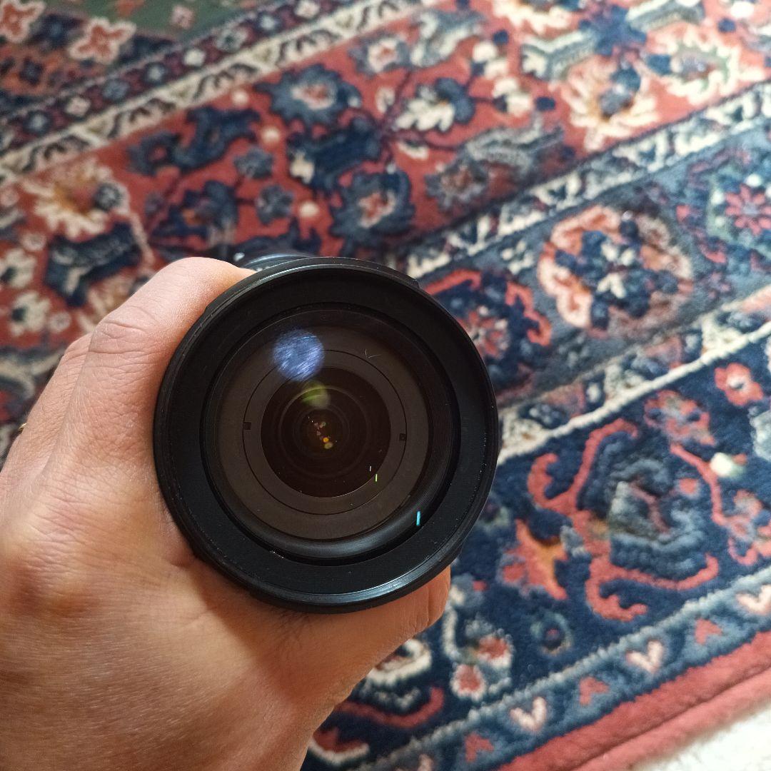 Nikon D5000 DX 18-70MM F3.5-4.5 (4249枚)