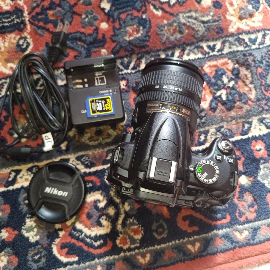Nikon D5000 DX 18-70MM F3.5-4.5 (4249枚)