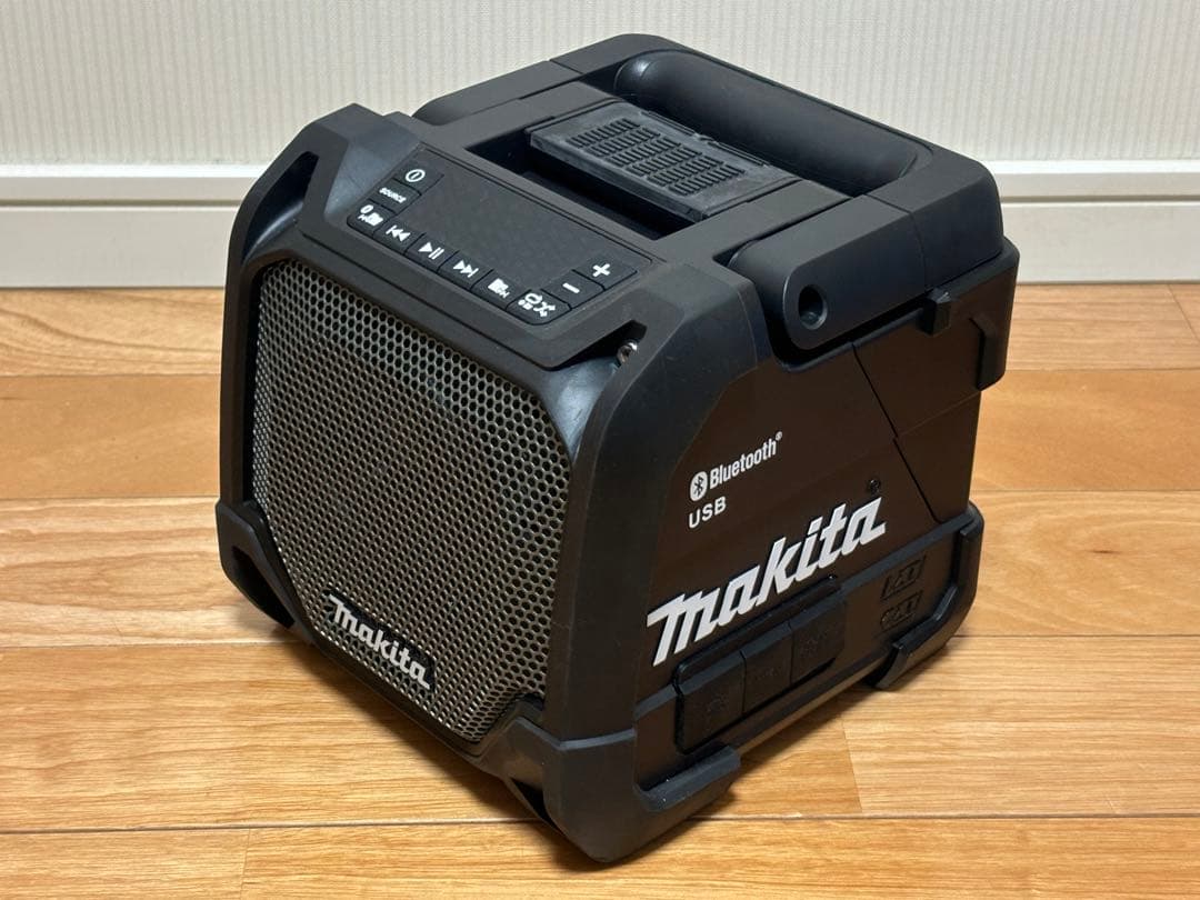 makita USBメモリ音楽再生機能付 Bluetootスピーカ MR202B