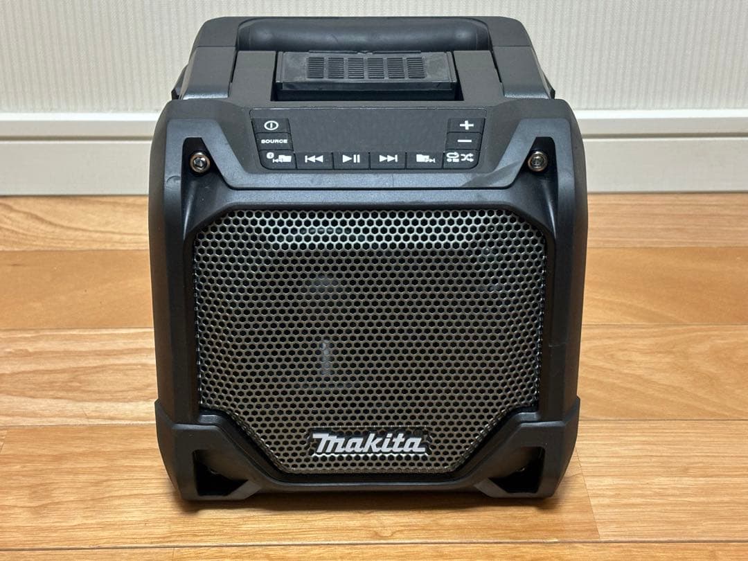 makita USBメモリ音楽再生機能付 Bluetootスピーカ MR202B