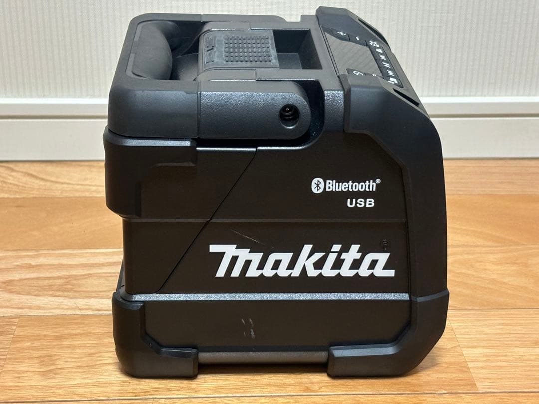 makita USBメモリ音楽再生機能付 Bluetootスピーカ MR202B