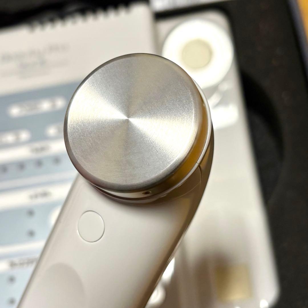 ナリス ビューティープロソニック 美顔器