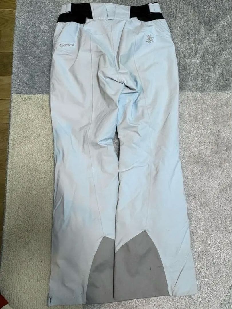 ゴールドウィンGORE-TEX スキーウェアグレイシャーグレー