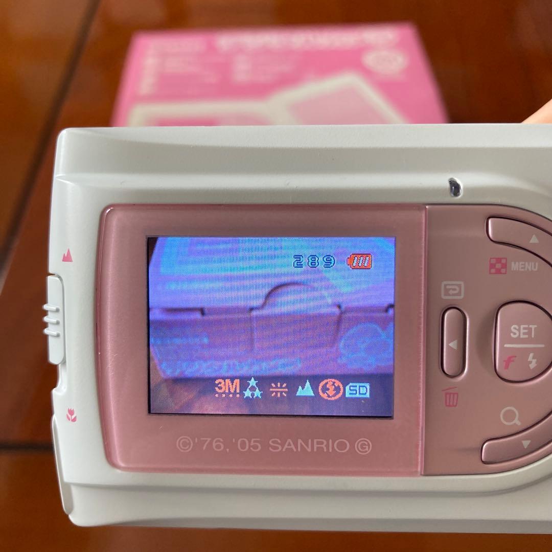 サンリオ　ハローキティ　キティ　デジカメ　デジタルカメラ　AVOX