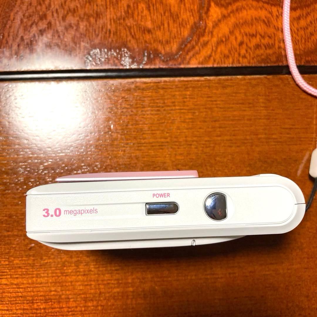 サンリオ　ハローキティ　キティ　デジカメ　デジタルカメラ　AVOX