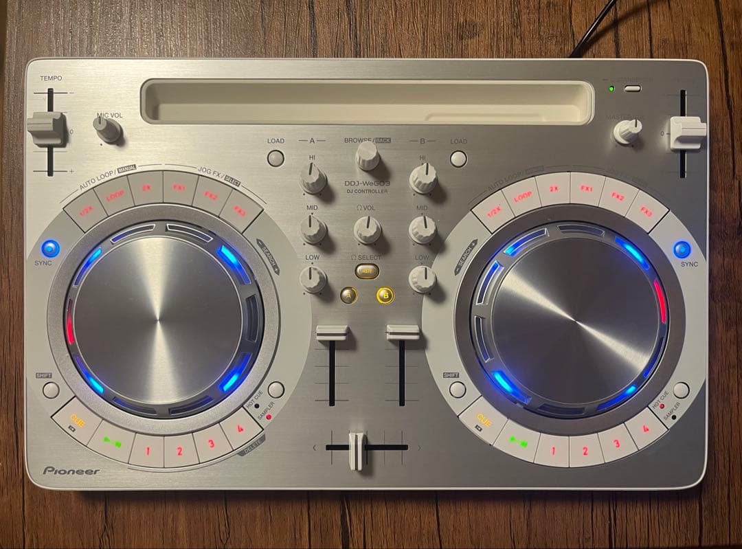 ⑧Pioneerパイオニア　 DDJ-WEG03ーW　コントローラー