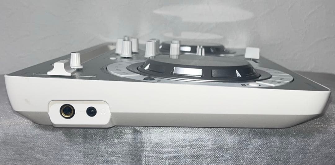 ⑧Pioneerパイオニア　 DDJ-WEG03ーW　コントローラー