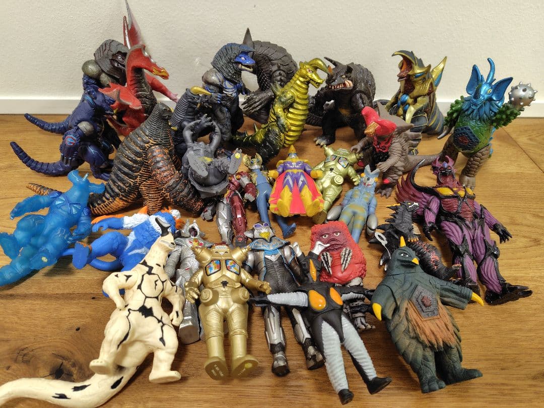 ウルトラマン　ソフビ　まとめ売り　150体くらい