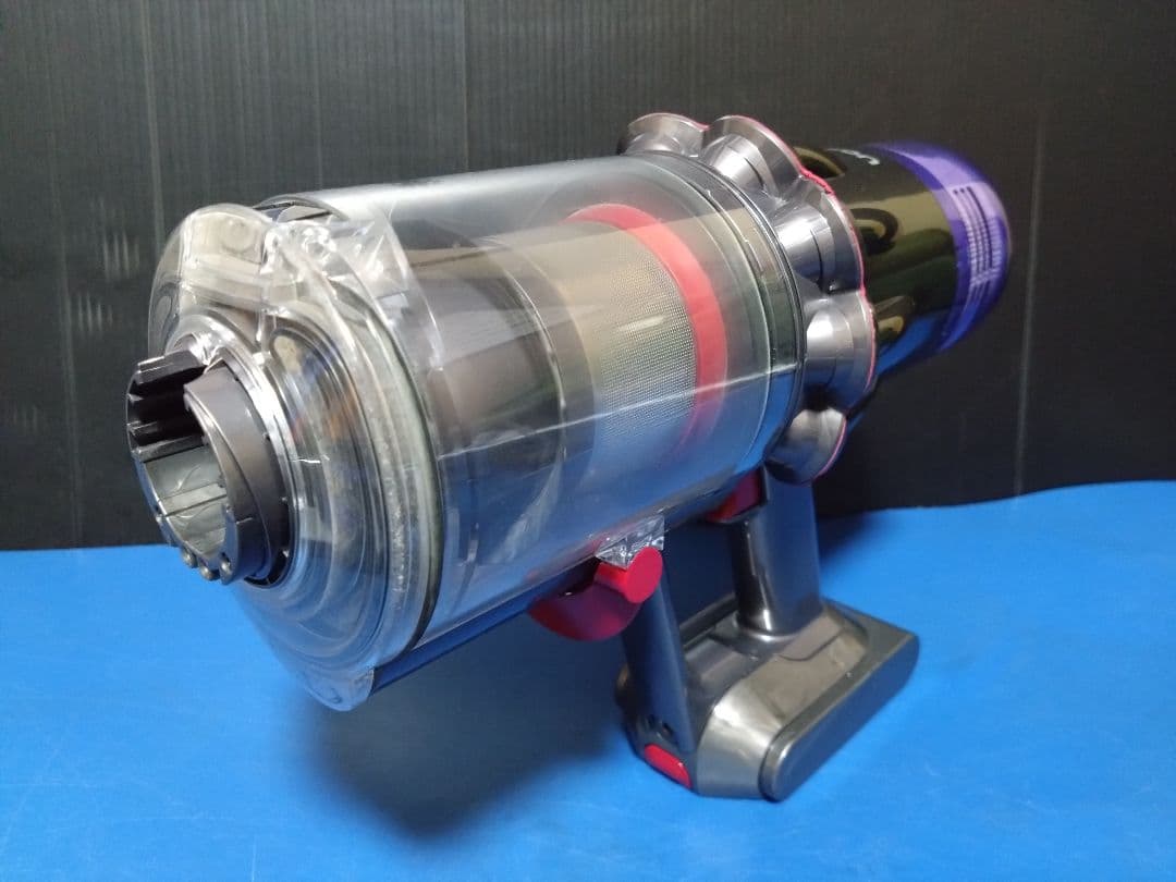 大人気モデル！dyson‼️デジタルスリムフィラフィ SV18充電スタンド付き④