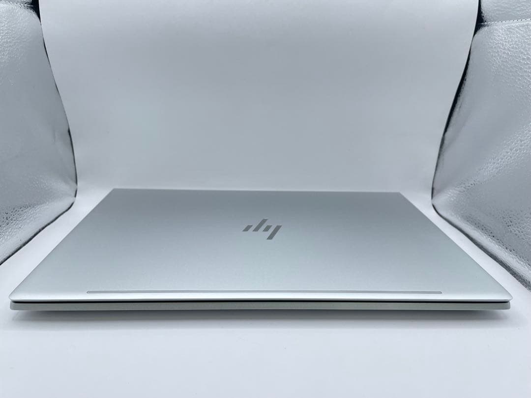 HP EliteBook 630 G10 i5/ 16GB/ 256GB 中古品