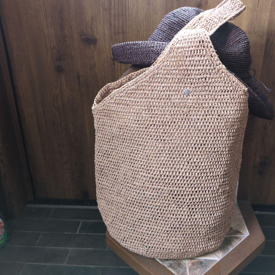 ヘレンカミンスキーのライファ帽子とワンショルダーバック