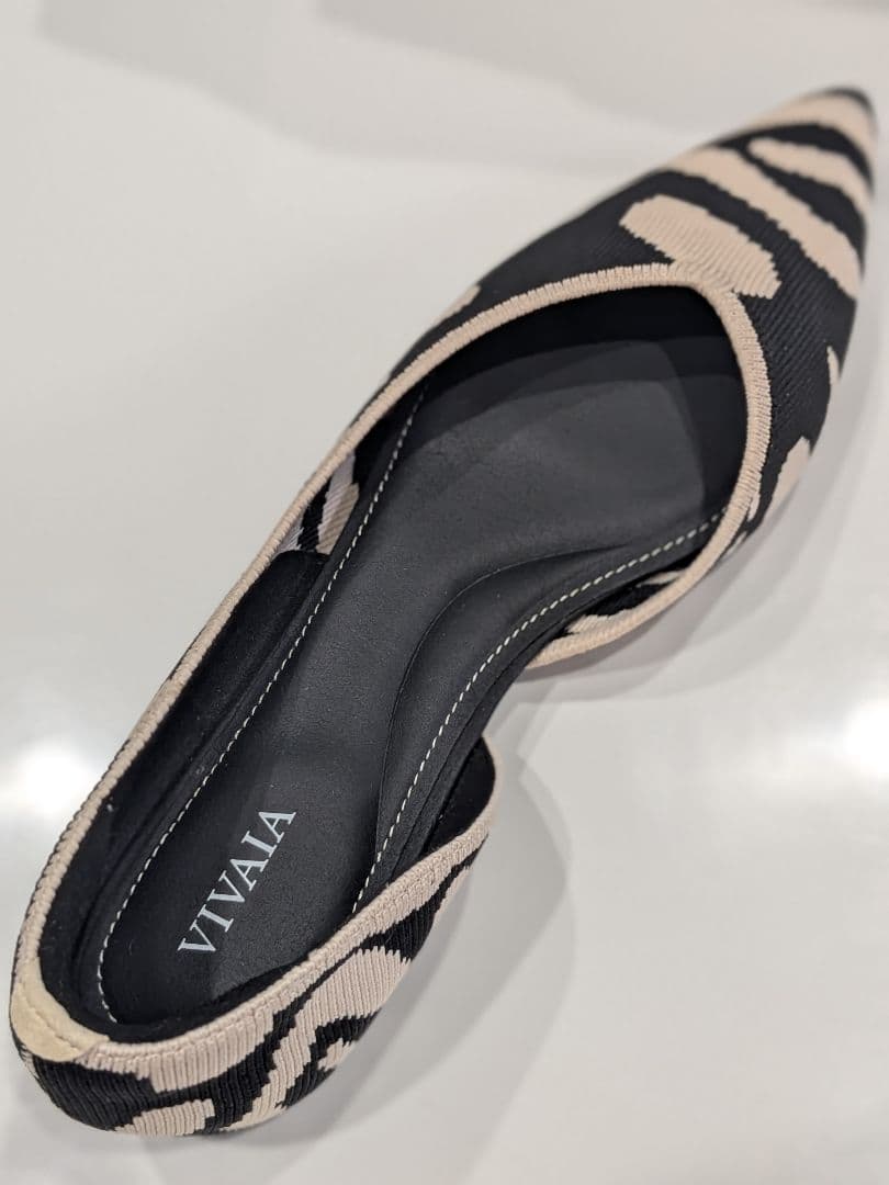 【試し履きのみ✨】箱ありVIVAIA ポインテッドトゥ フラットシューズ