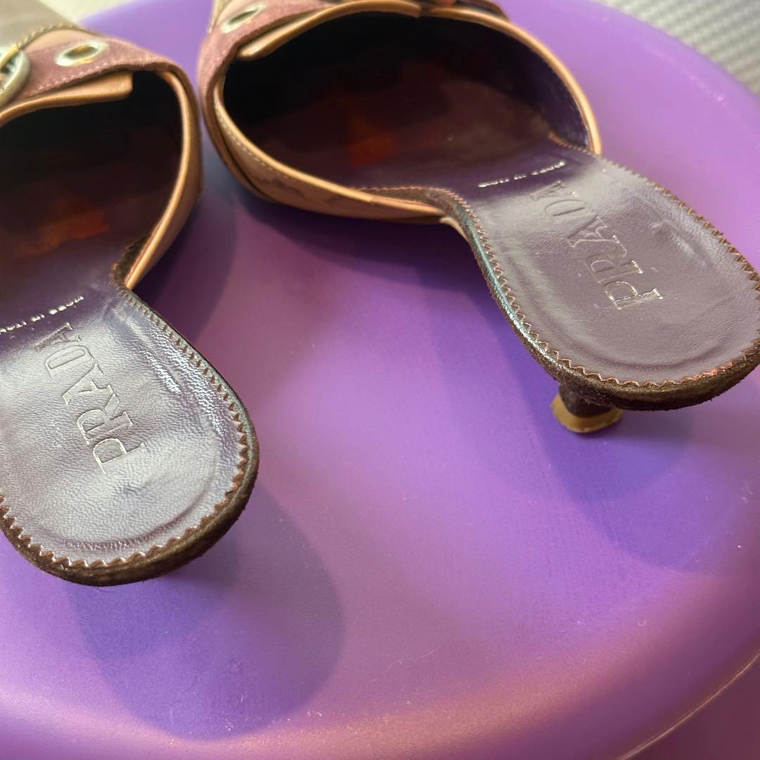 PRADA プラダ ポインテッドトゥミュール