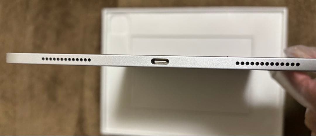 Apple iPad Pro 11インチ 第二世代　128GB フィルム付き
