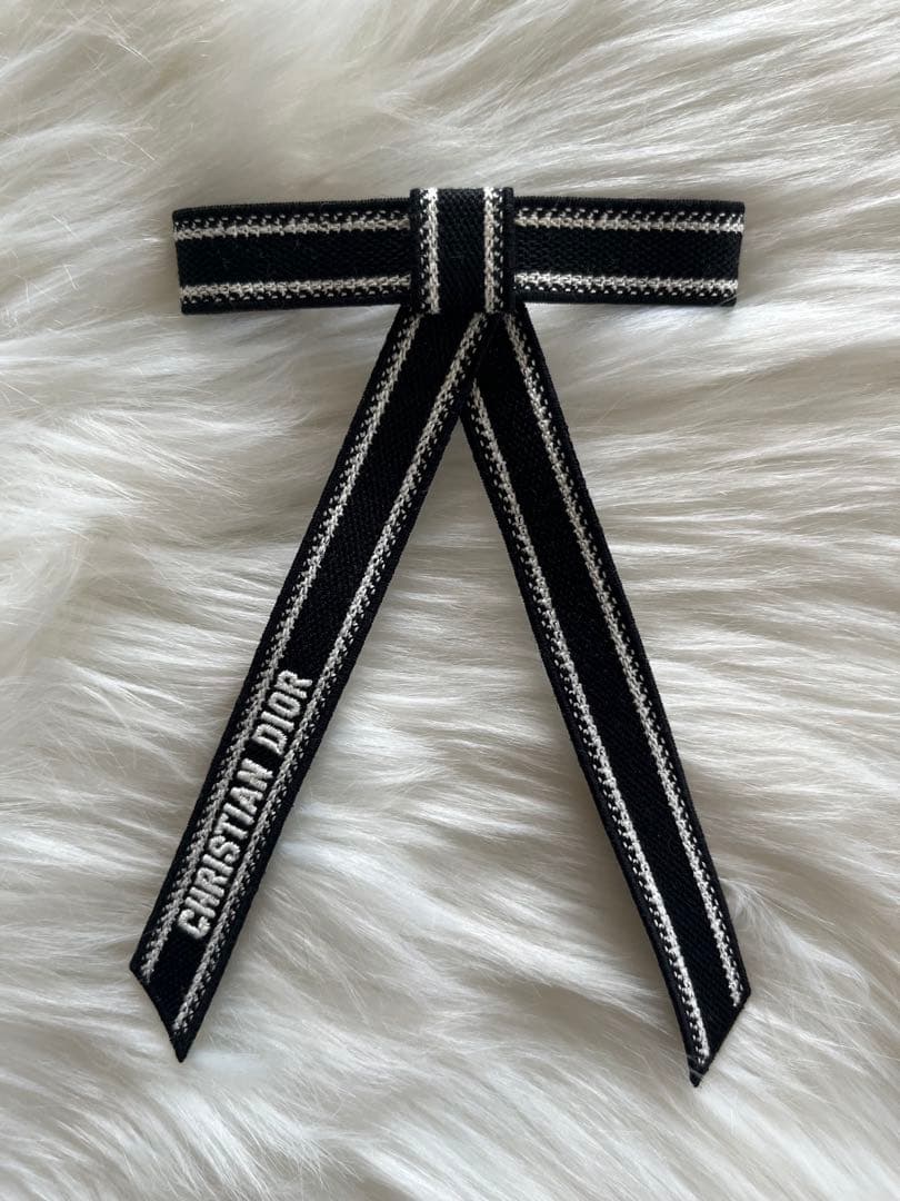 クリスチャンディオール Dior リボンバレッタ 黒 定価81,000円