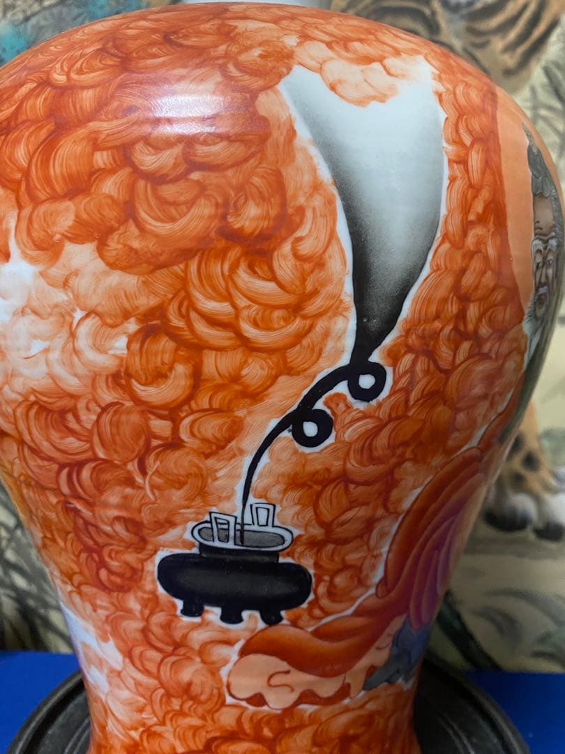 陶器の花瓶 老僧と小僧の絵柄