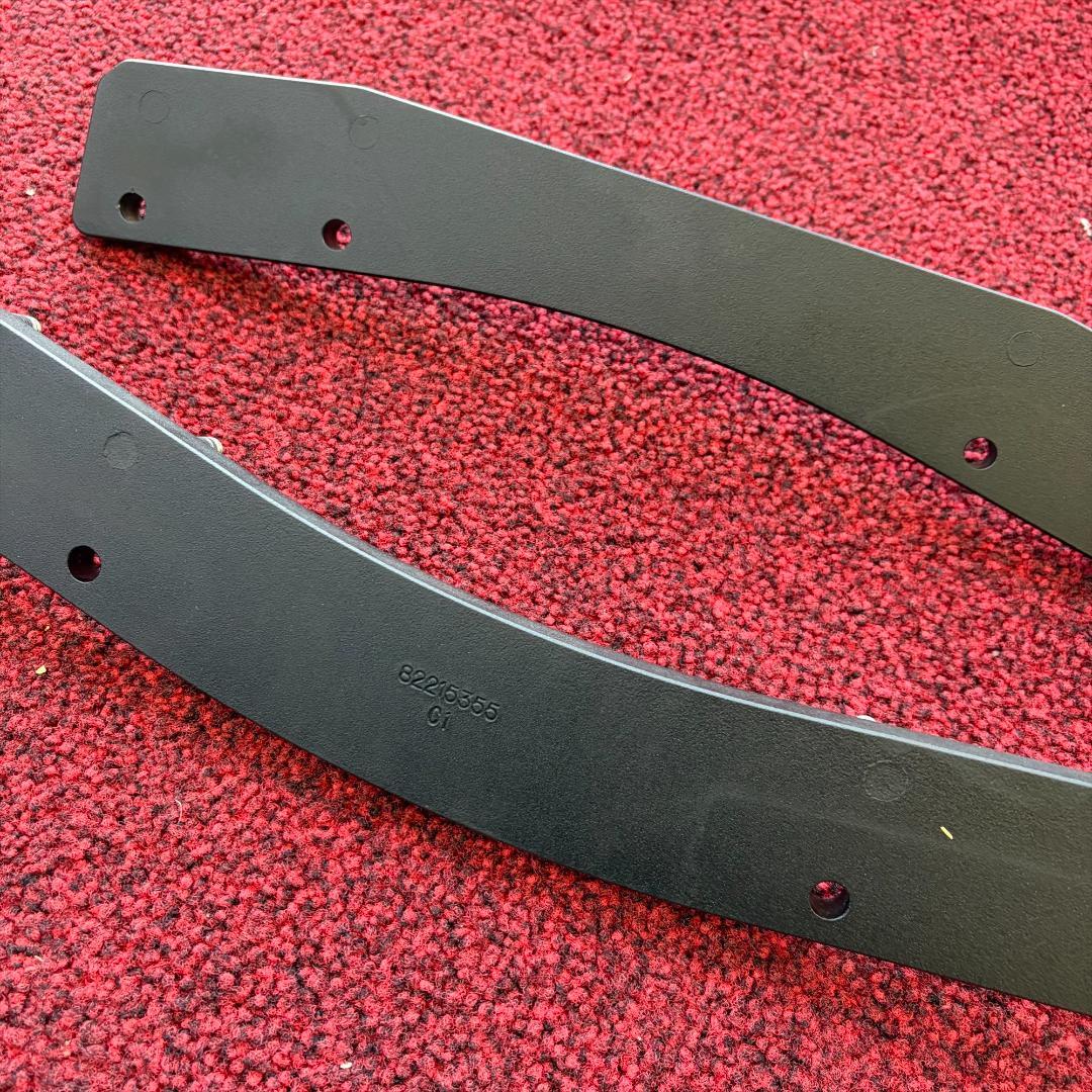 MOPAR テールゲート強化リロケーションJLラングラー　中古品