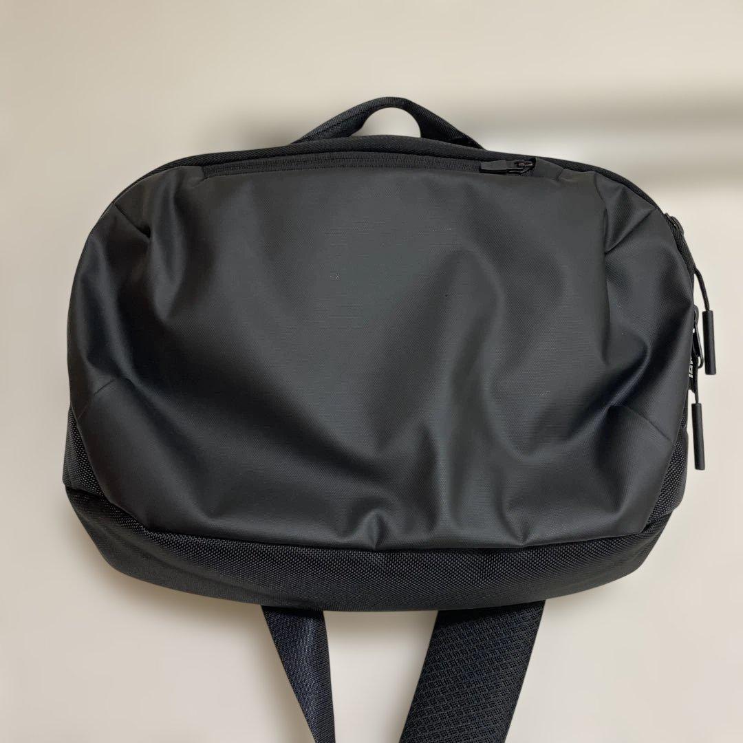 AER Tech Sling 3 Cordura 多機能 大容量 防水 斜め掛け