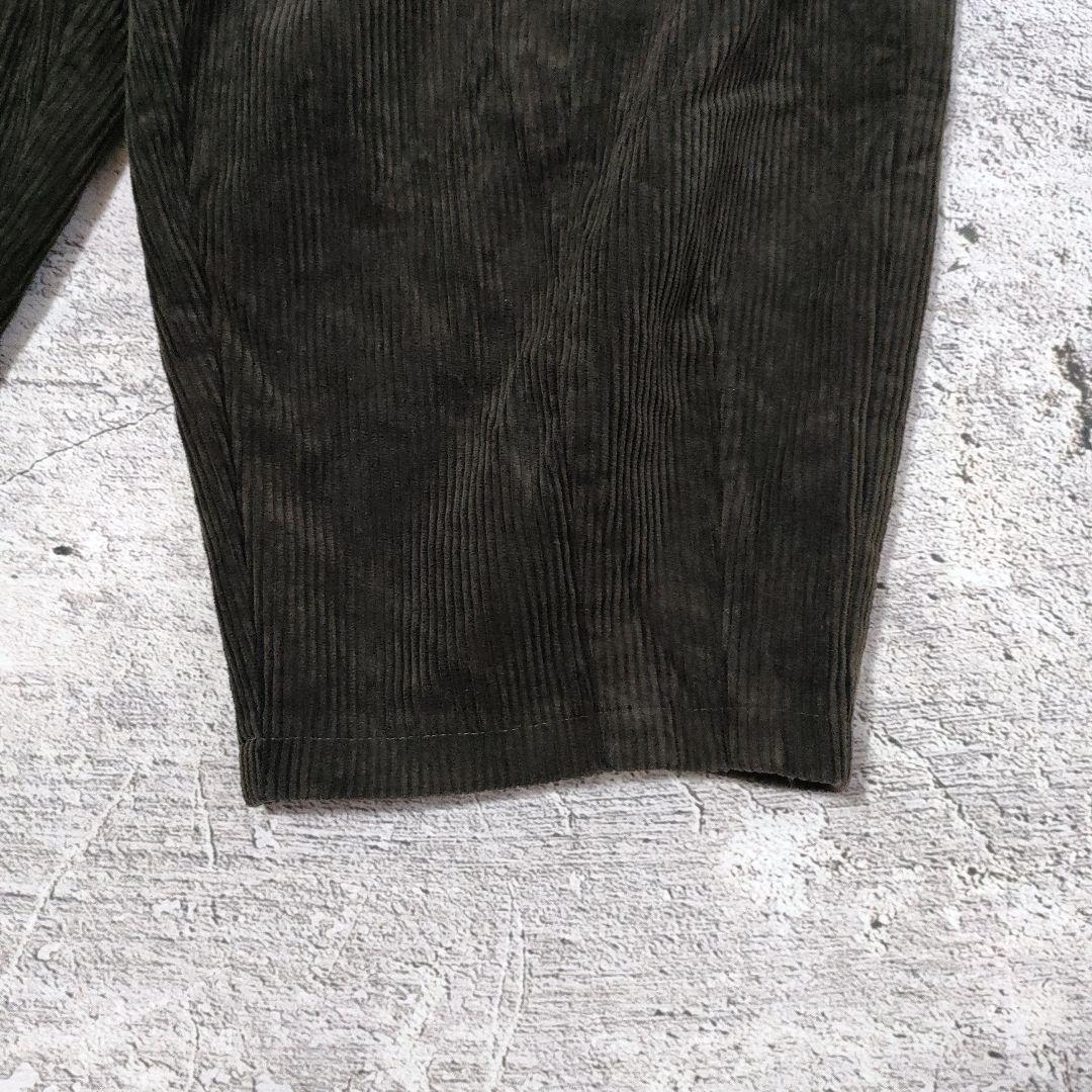 HUIS. 遠州織物 シャトルコーデュロイバルーンパンツ（太畝・カーキ）日本製