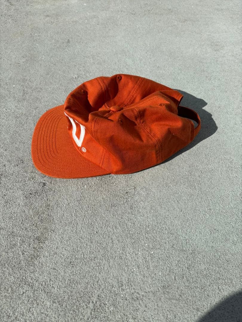 Stussy orange キャップ