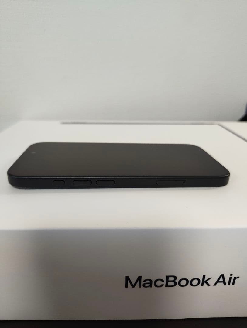 ブ*ト様 iPhone 16 128GB Black SIMフリー 充電ケーブ