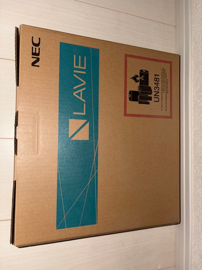 NEC LAVIE ノートPC Intel Core i7 8世代