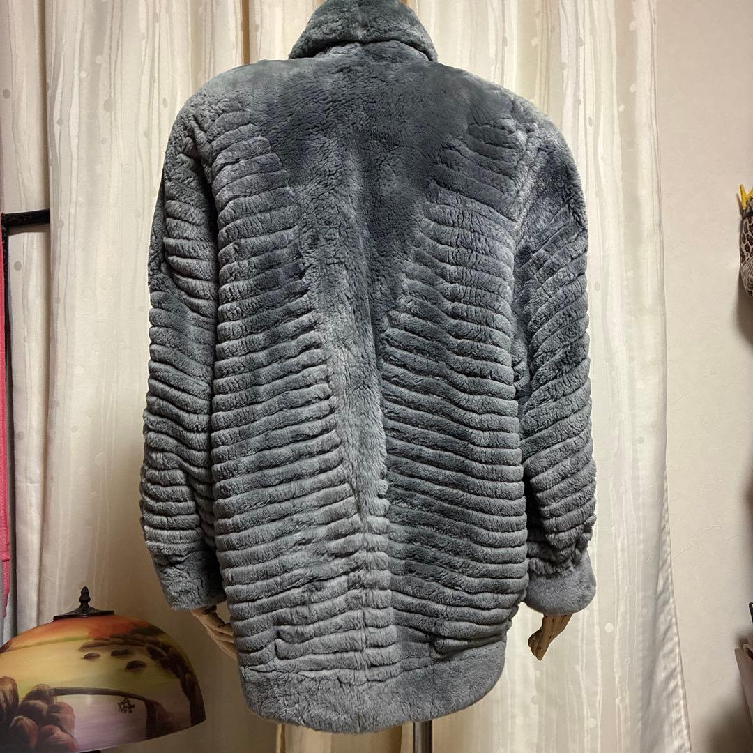 d*3様 ふわっふわつ！　ビーバーの毛皮コート