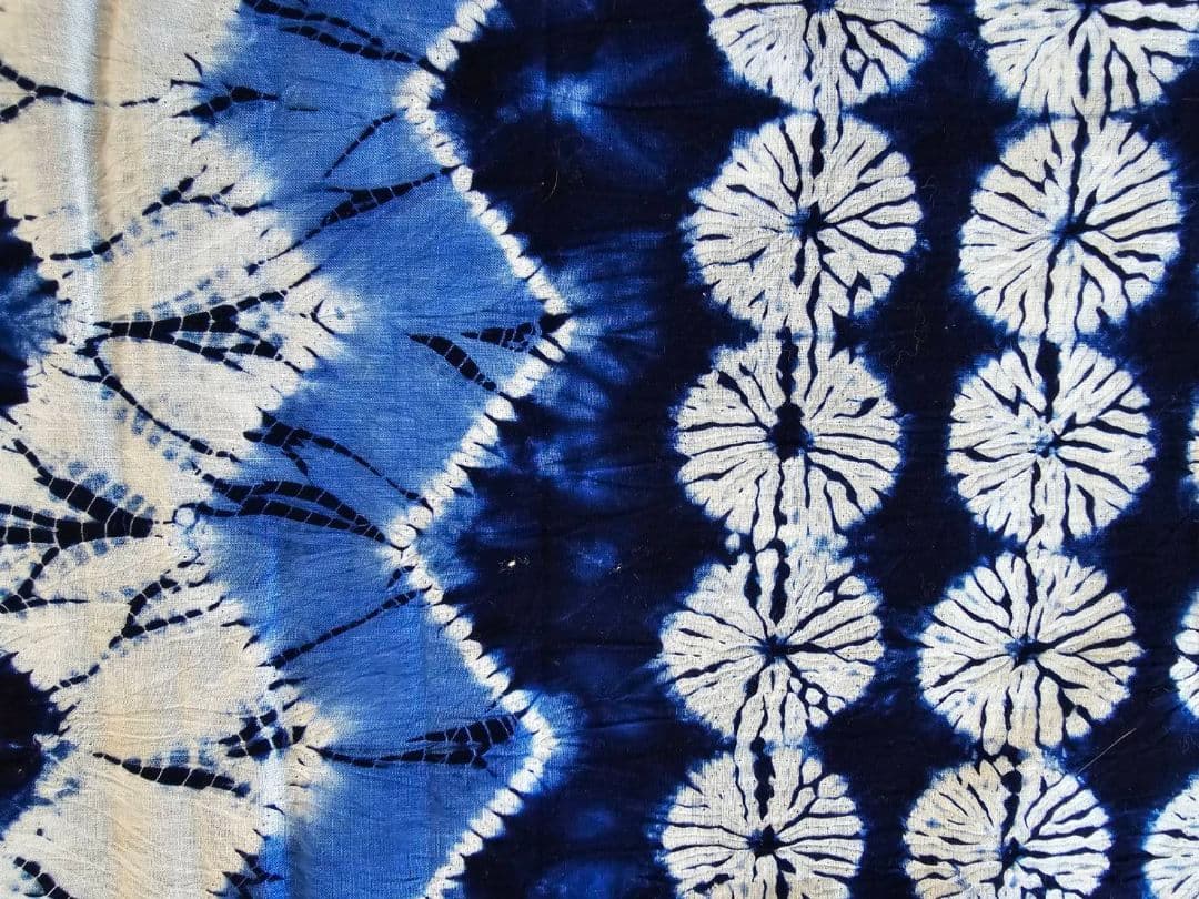 珍しい　有松鳴海絞り　縫い締め　丸紋　反物