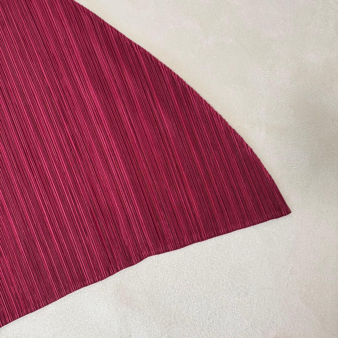 極美品✨PLEATS PLEASE ロングワンピース　ワインレッド　フレア