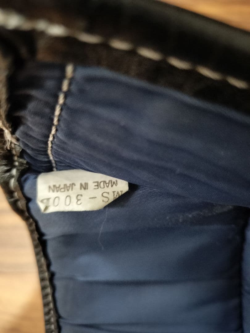 Winning ボクシンググローブ 10oz 黒