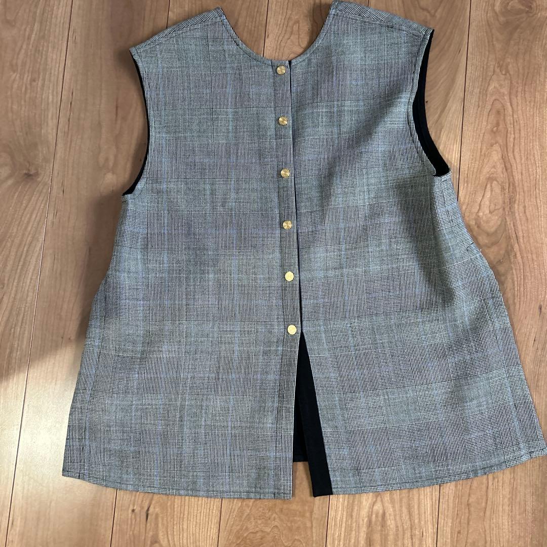 16日まで値下げトゥモローランドウールシルクブロックトゥース 4-wayジレ36