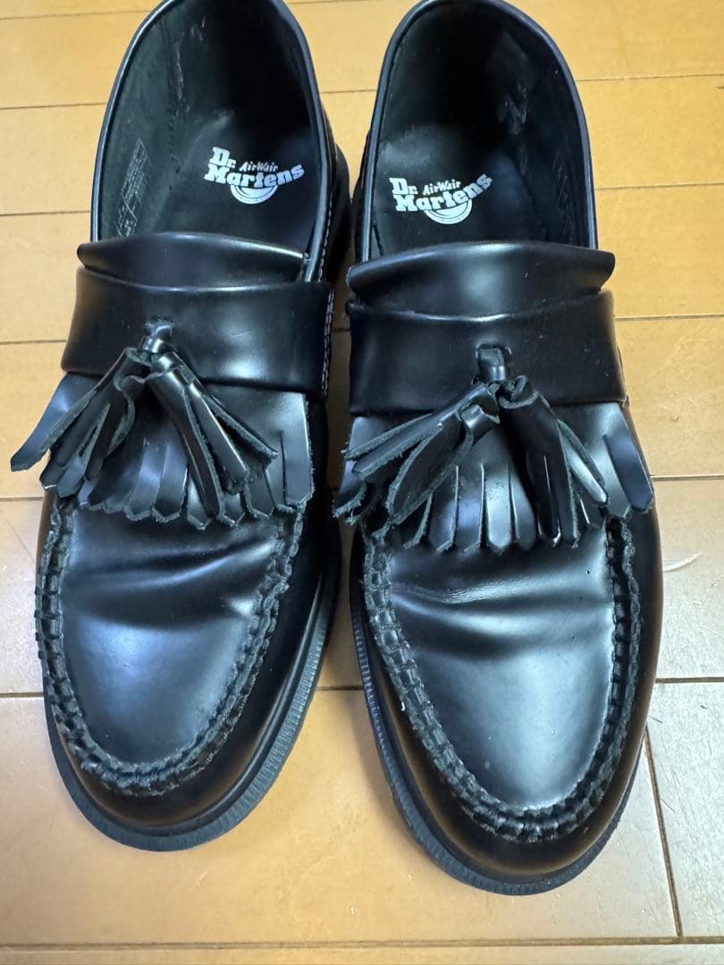 Dr. Martens タッセルローファー