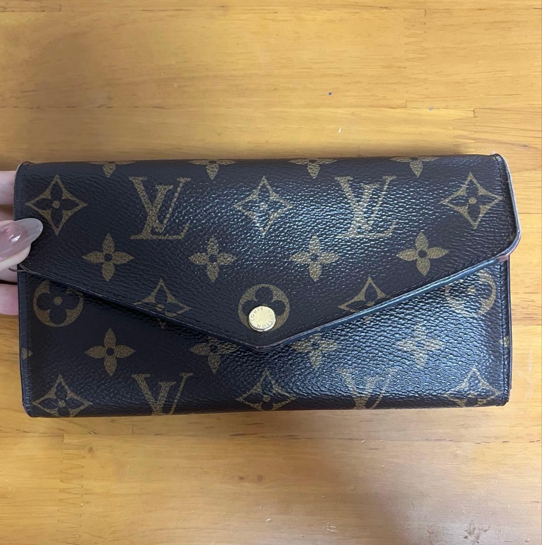 ルイヴィトン　ボルトフォイユ・サラ　長財布