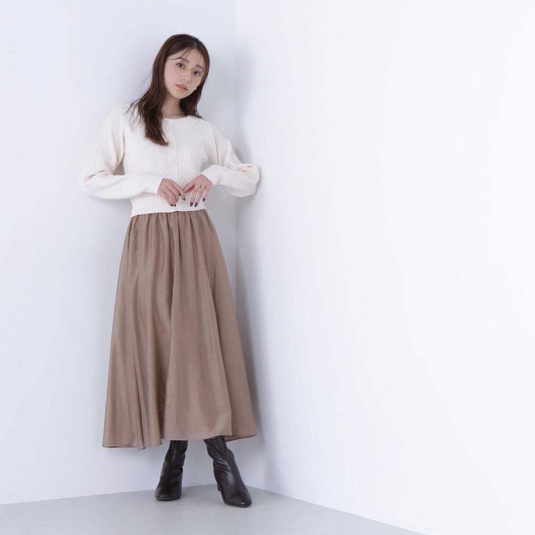 ナチュラル ビューティー ベーシック ケーブル 長袖 ニット ワンピース 白