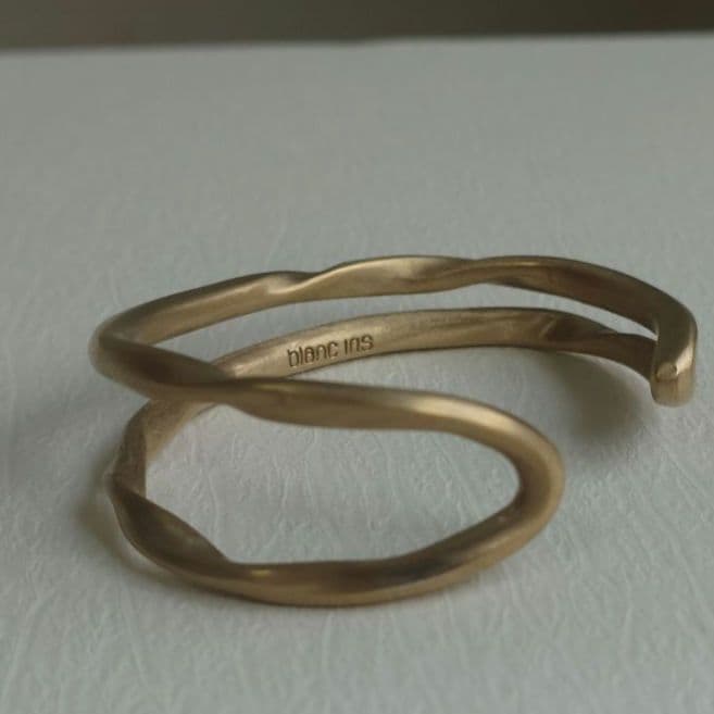 ブランイリス マットゴールド バングル