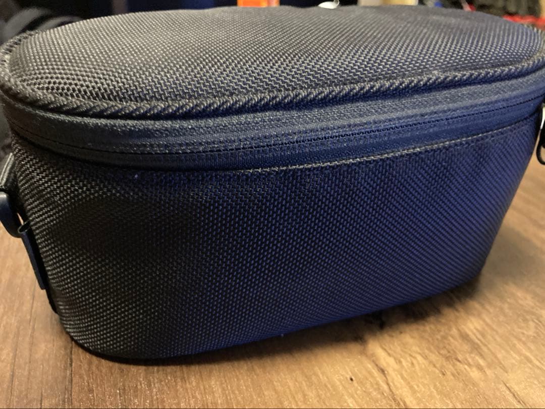 Panasonic HC-V520M ビデオカメラ 本体　付属品一式　ケース付き