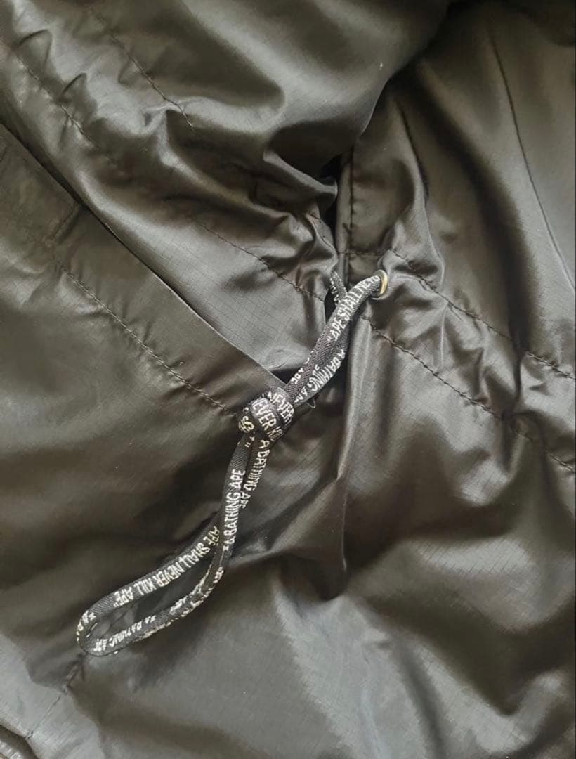 m*0様 A BATHING APE ブラックダウンジャケット フード付き