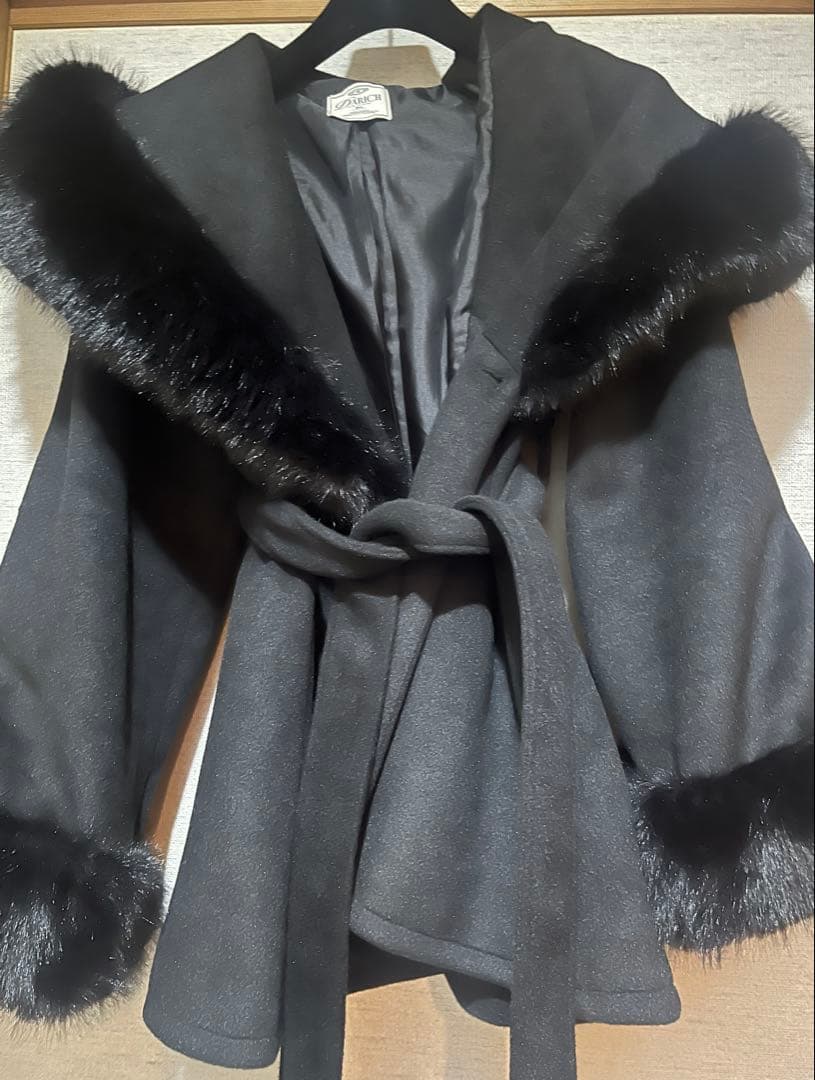 ダーリッチ ウエストベルトプリンセスラインコート