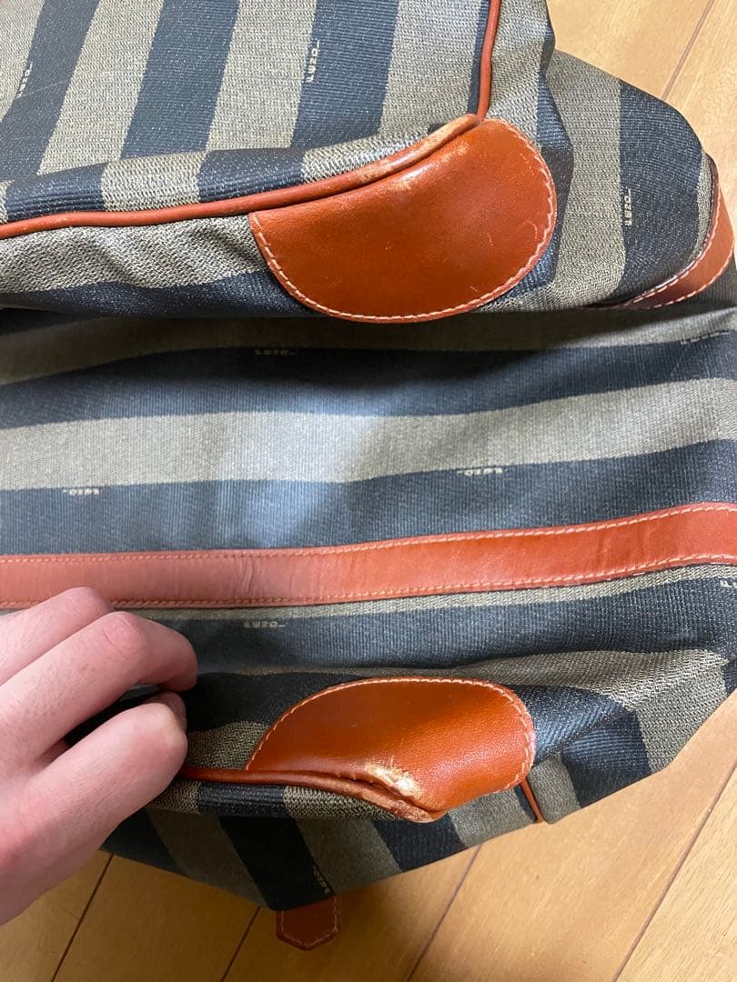 FENDI フェンディ　ミニボストンバッグ